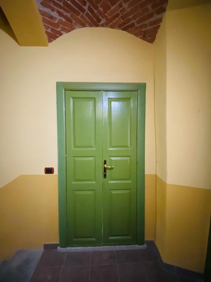 Apartment Portico I Castelveccana Exterior photo